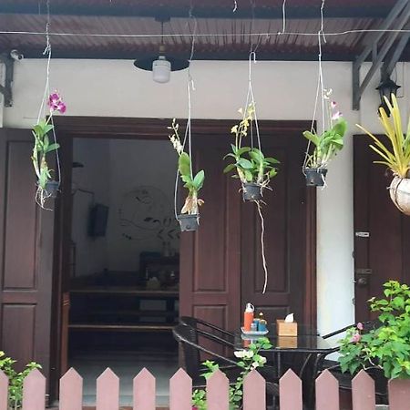 Chitlatda Bila House Bed & Breakfast Luang Prabang Exterior foto