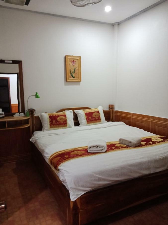 Chitlatda Bila House Bed & Breakfast Luang Prabang Exterior foto